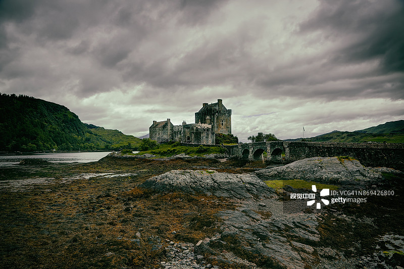 多南城堡退潮阴天景色图片素材
