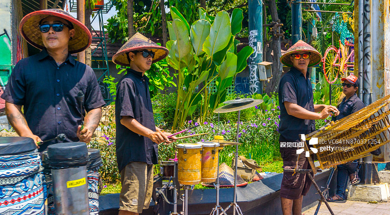 马里奥博罗大街的街头音乐表演图片素材