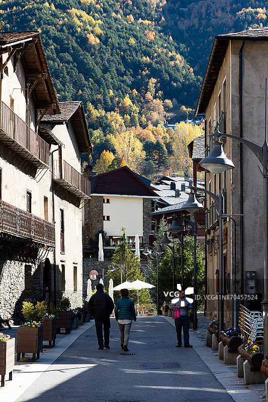 比利牛斯山脉安道尔奥尔迪诺村图片素材