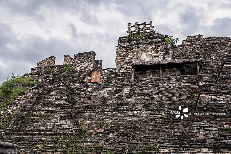 托尼纳玛雅金字塔图片素材