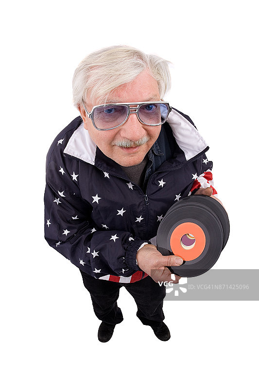 鱼眼镜头下的老唱片收藏家图片素材