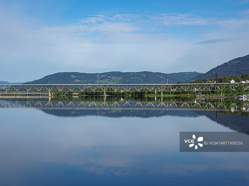米约萨湖图片素材
