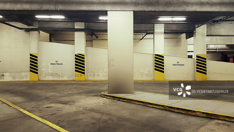 大西洋城热带赌场度假村的停车场图片素材