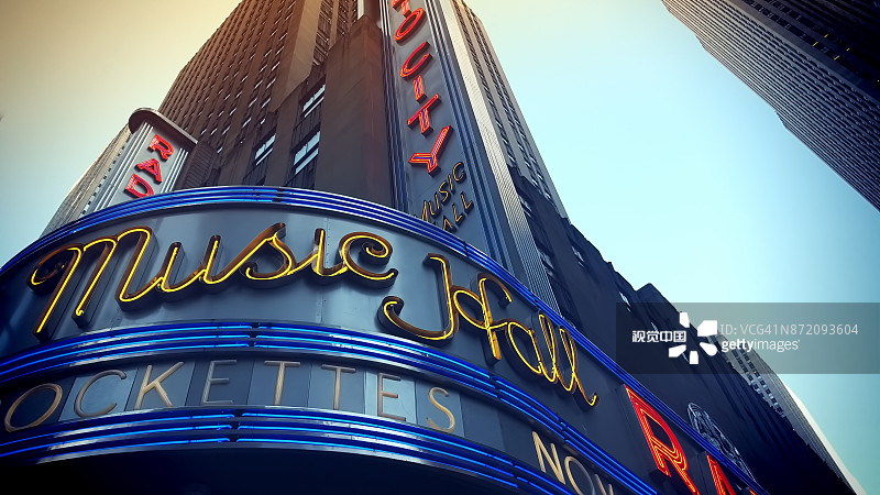 纽约无线电城音乐厅霓虹灯标志细节图片素材