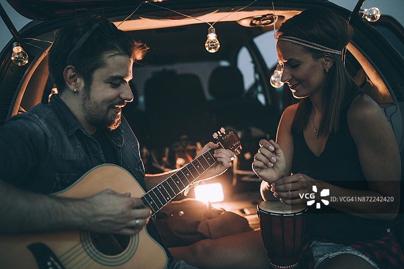 播放音乐图片素材