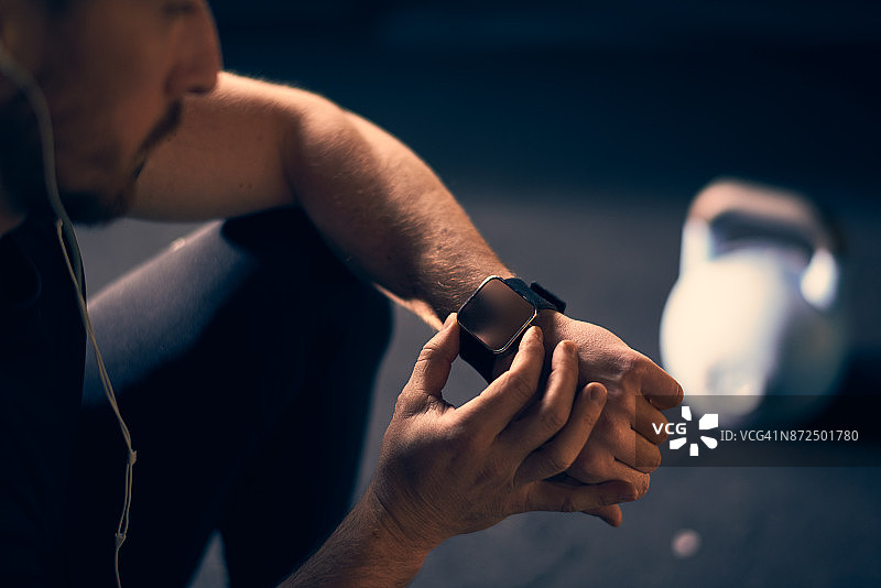 交叉训练图片素材