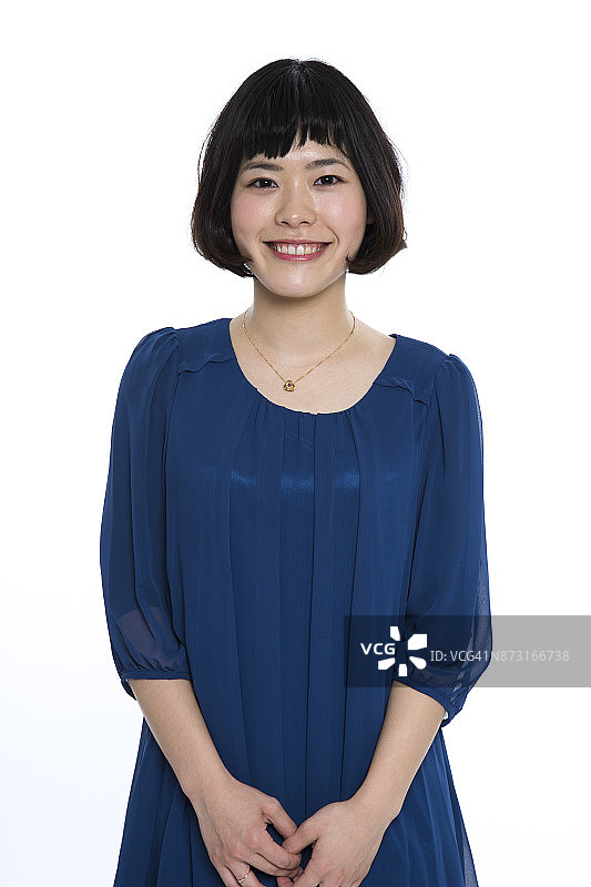 白色背景下的日本女人图片素材