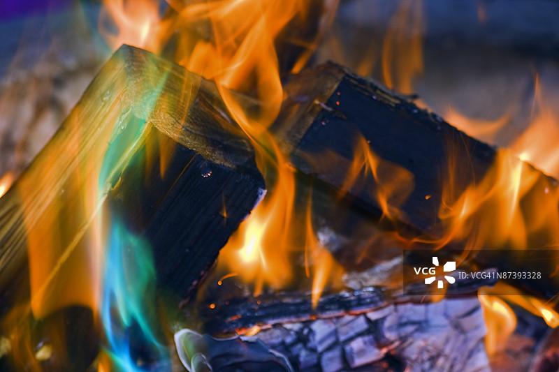 夜晚的篝火图片素材