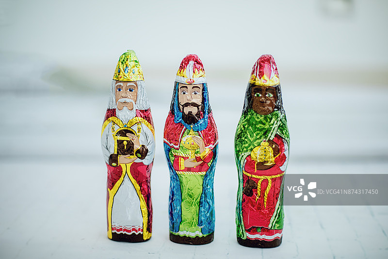 巧克力制成的三位智者图片素材