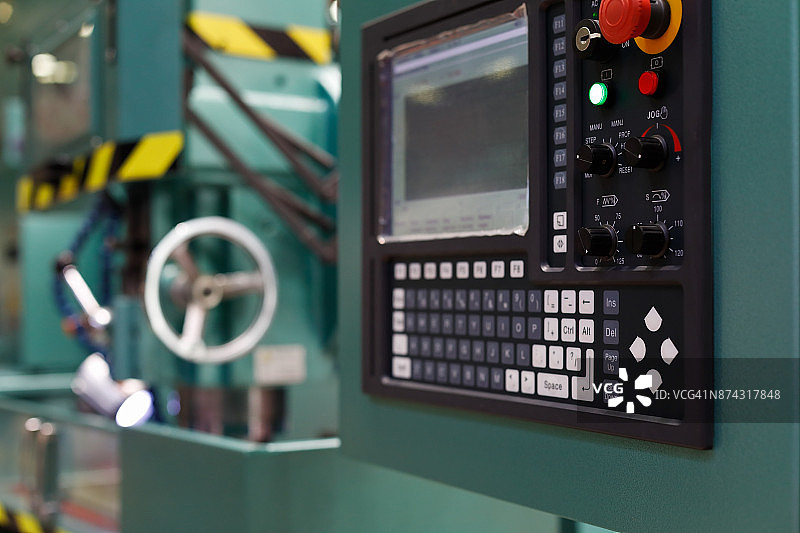 数控金属加工机床控制面板图片素材