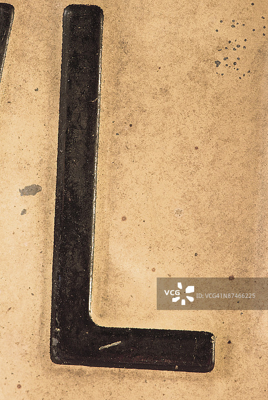 车牌上L字母图片素材