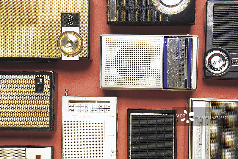 老式晶体管收音机图片素材