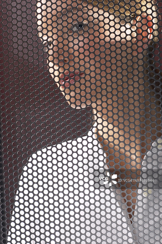 屏幕后面的女人图片素材