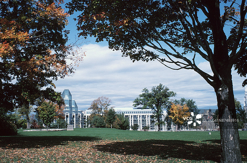 加拿大安大略省的公园和加拿大国家美术馆图片素材