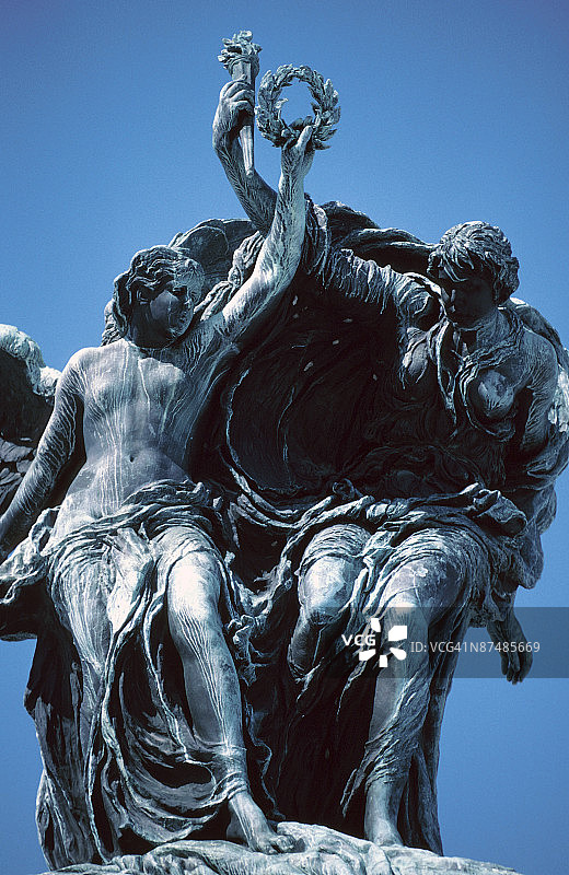 加拿大安大略省渥太华国家战争纪念馆雕像图片素材