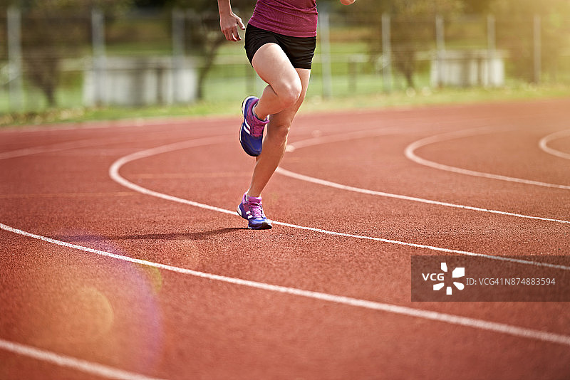 让双脚诉说图片素材