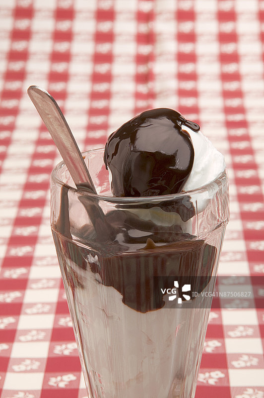 热软糖圣代图片素材