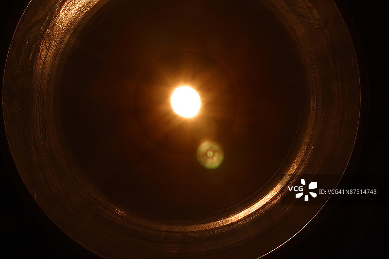 天花板上的灯图片素材