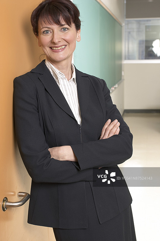 大学教授在教室里图片素材