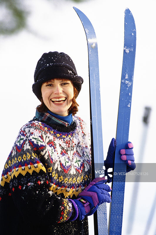 滑雪的女人图片素材