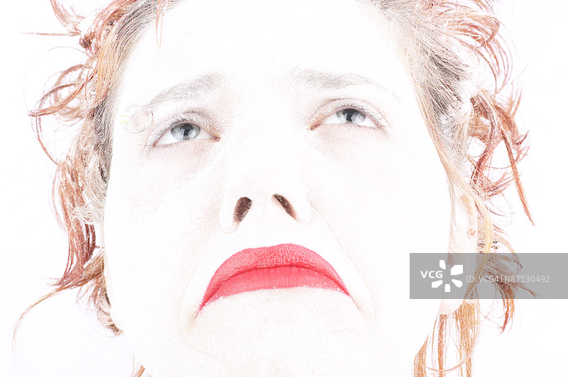 皱眉的女人图片素材