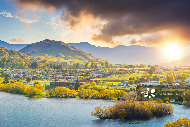 新西兰南岛的全景自然景观图片素材