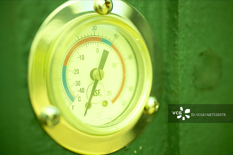 壁挂式气压计图片素材