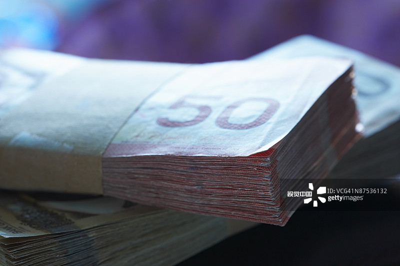 成捆的加拿大钞票图片素材