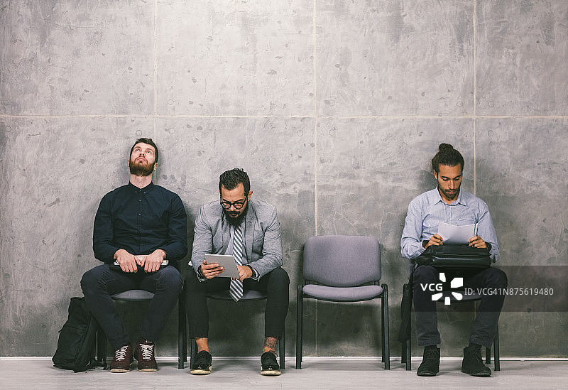 等待面试的商人图片素材