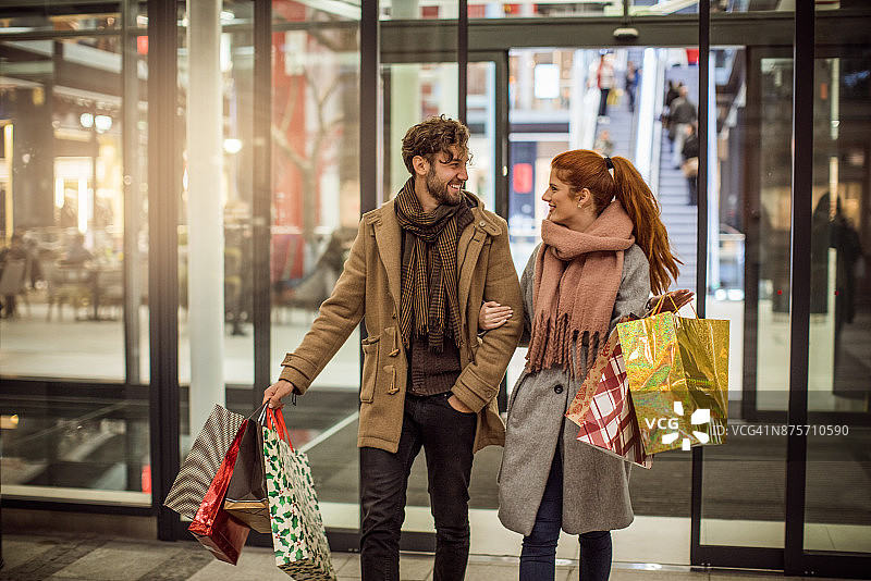 我们得到所有需要的图片素材