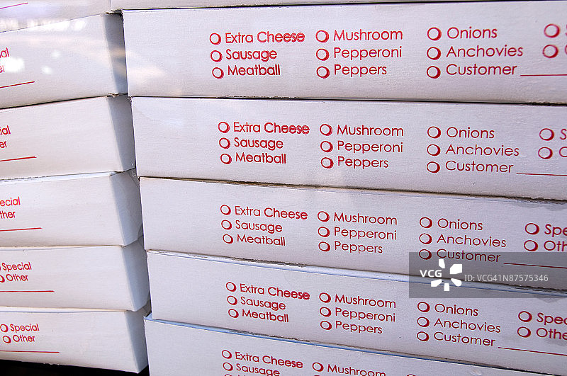 披萨盒堆叠图片素材