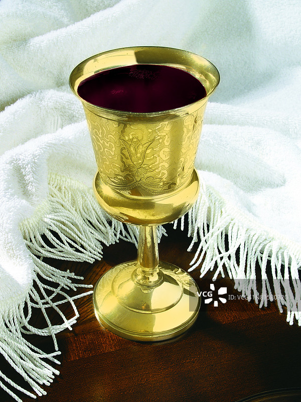 金色圣杯图片图片素材