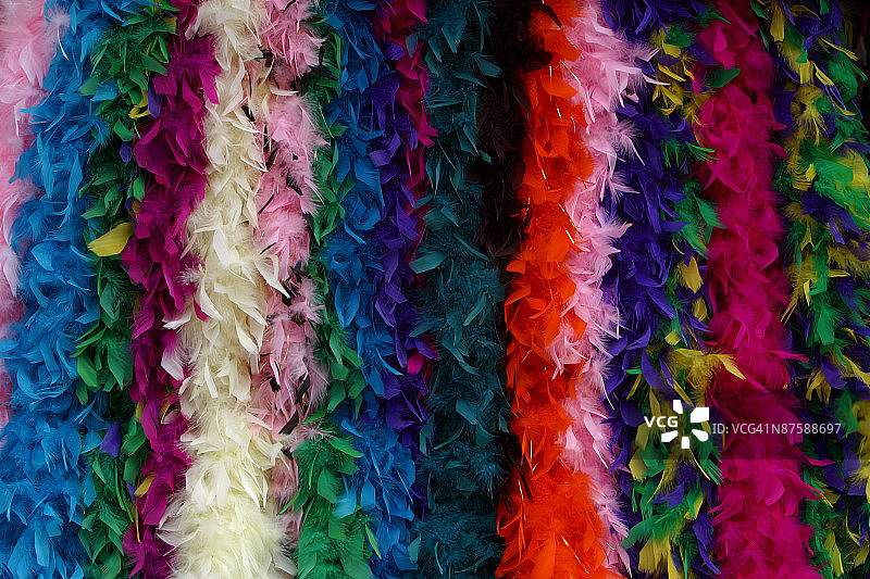 彩色羽毛围巾图片素材