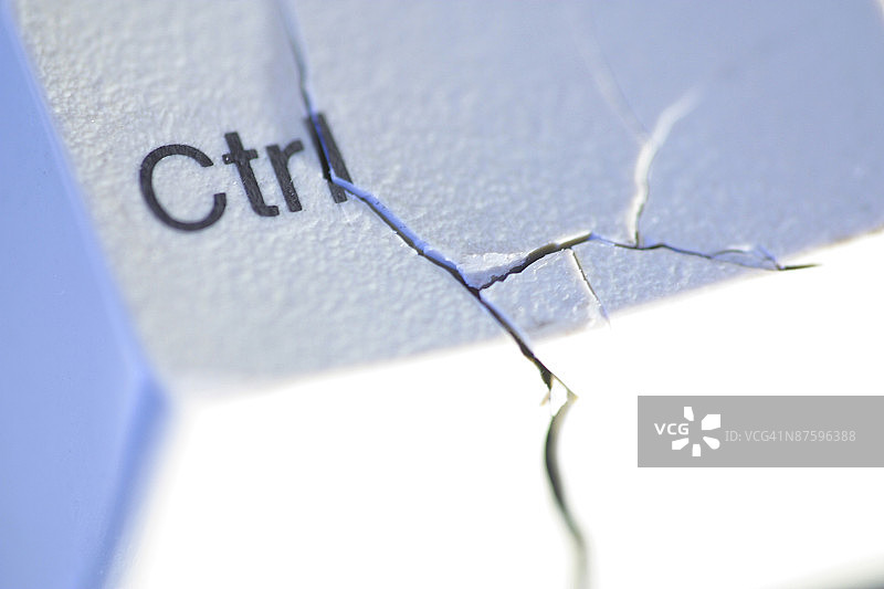 键盘上损坏的“Control”键图片素材