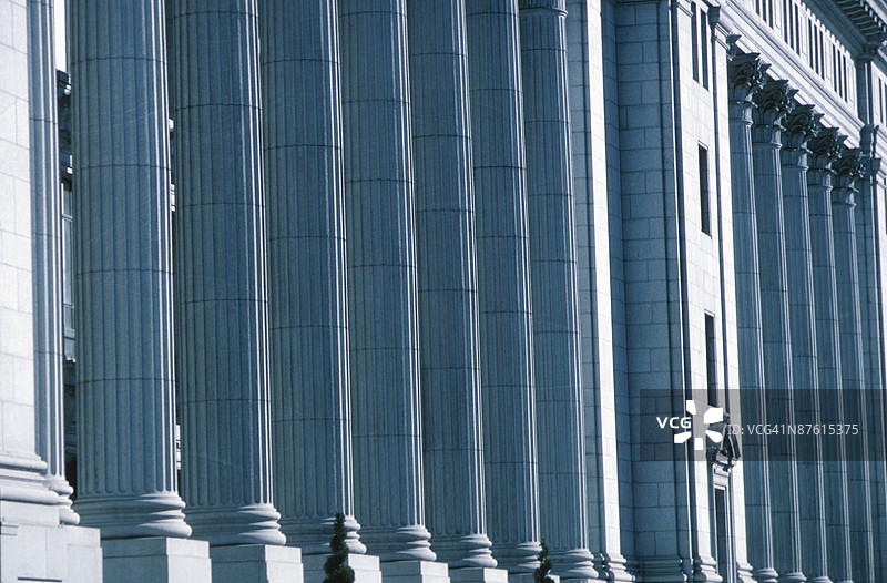 蒙特利尔，魁北克，加拿大的柱子建筑图片素材