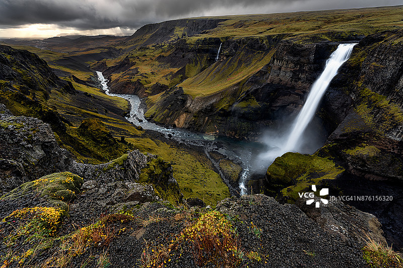 阴天时期的海伊福斯山谷长曝光摄影 - 冰岛图片素材