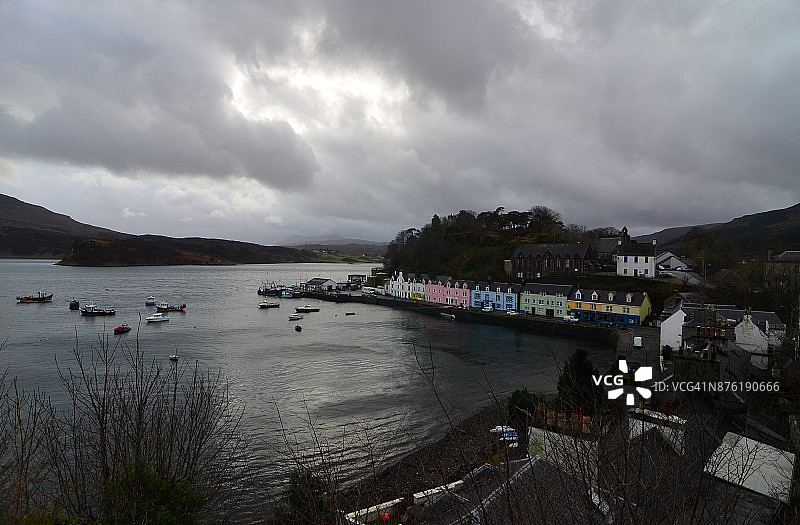 暴风雨天空下的波特里图片素材