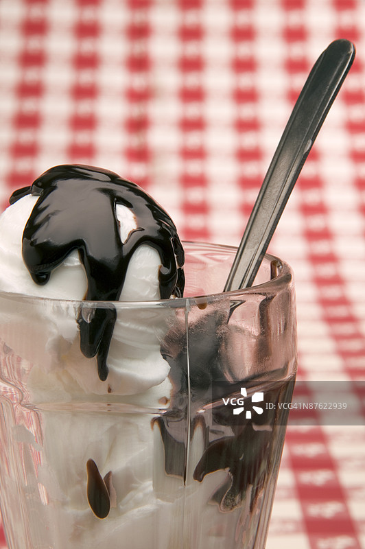 热巧克力圣代图片素材