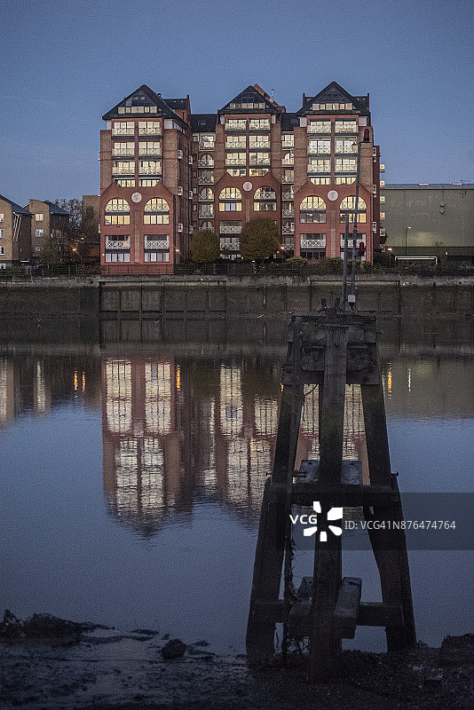 建筑之黎明图片素材