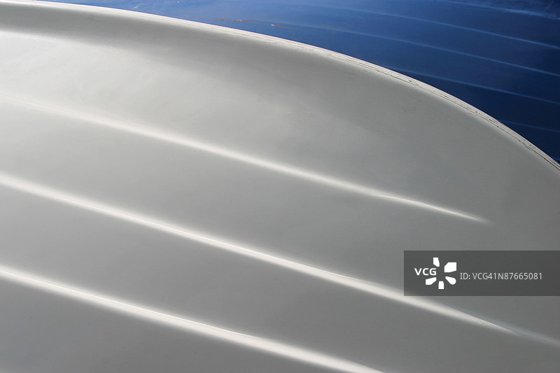 翻倒的船图片素材