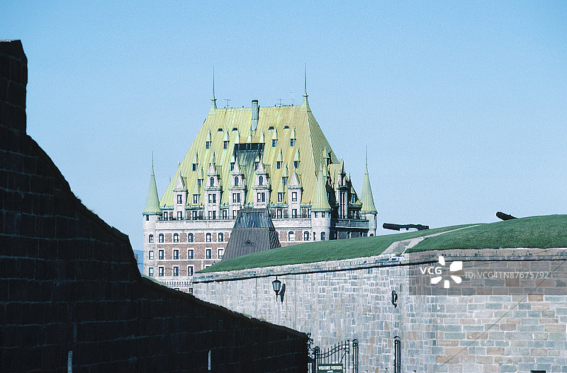 加拿大魁北克市芳堤娜城堡的屋顶图片素材
