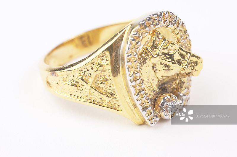 马 motif 的戒指的工作室拍摄图片素材