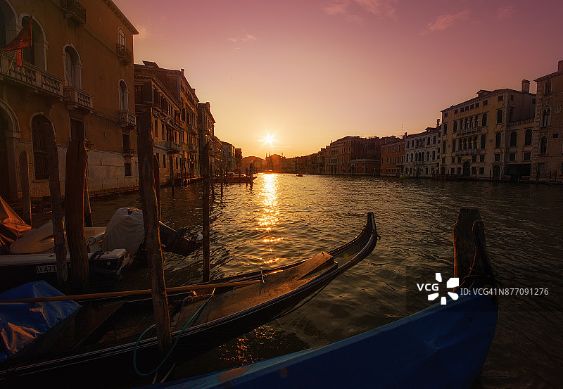 意大利威尼斯大运河日落图片素材