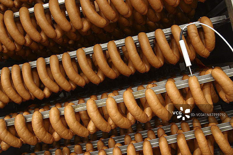 烹饪中的香肠图片素材