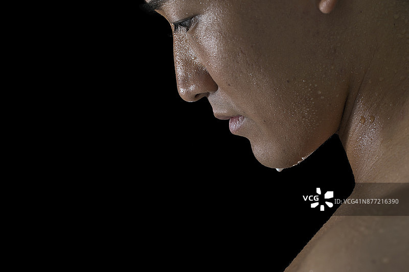 年轻运动教练的头像照图片素材