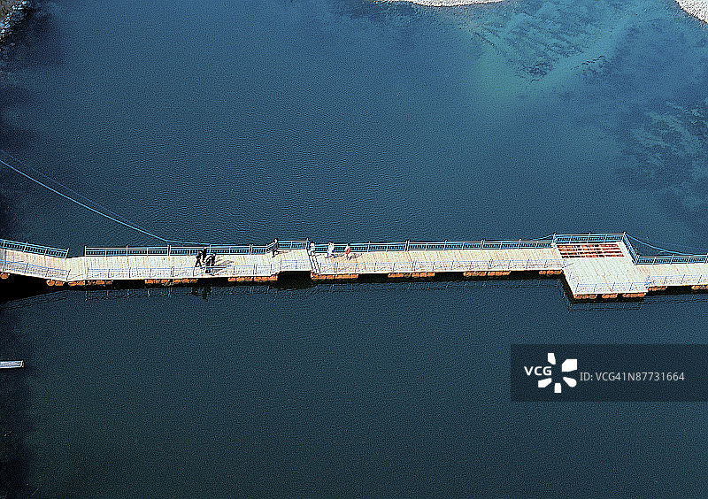 码头上的人们图片素材