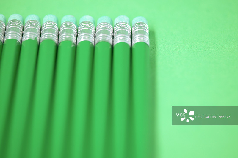 绿色铅笔图片素材