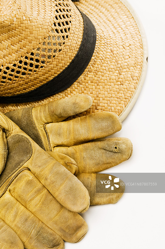 帽子和工作手套图片素材