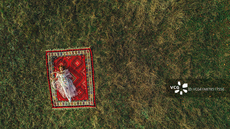 落跑新娘图片素材