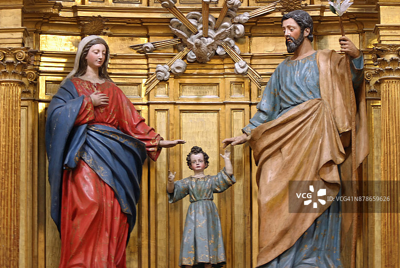 马德里军队主教座堂内的耶稣圣婴和圣母玛利亚图片素材